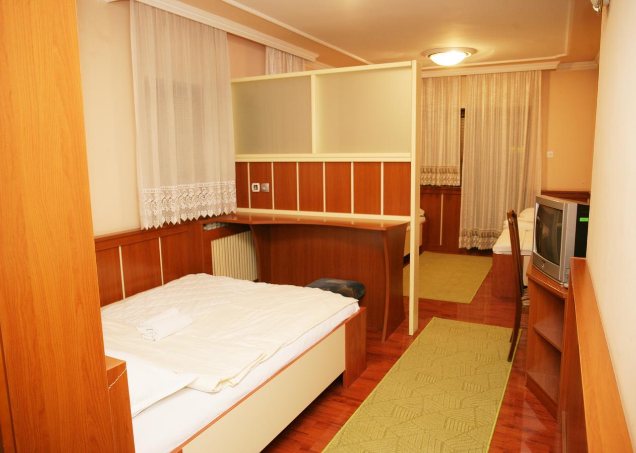 بانيا لوكا Motel Nana المظهر الخارجي الصورة
