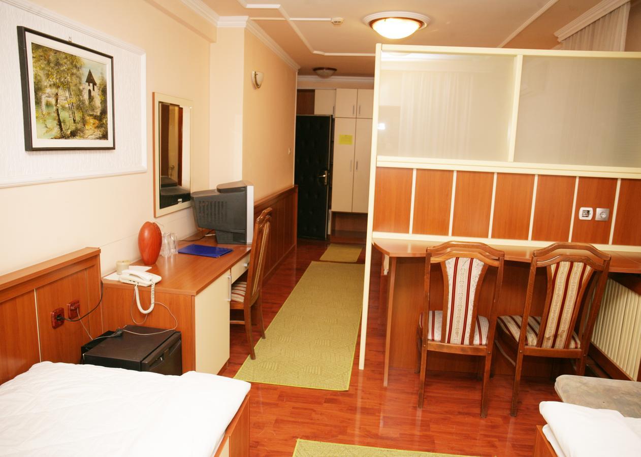 بانيا لوكا Motel Nana المظهر الخارجي الصورة